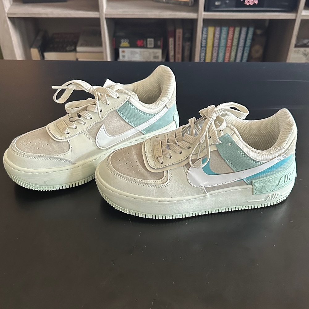 Nike Air Force 1 Low in Cream and Teal